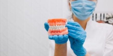 Dental Bridge Front Teeth